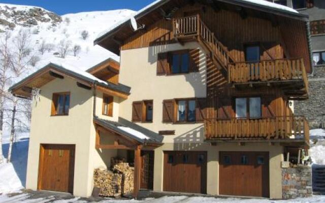 Apartment Levassaix 1