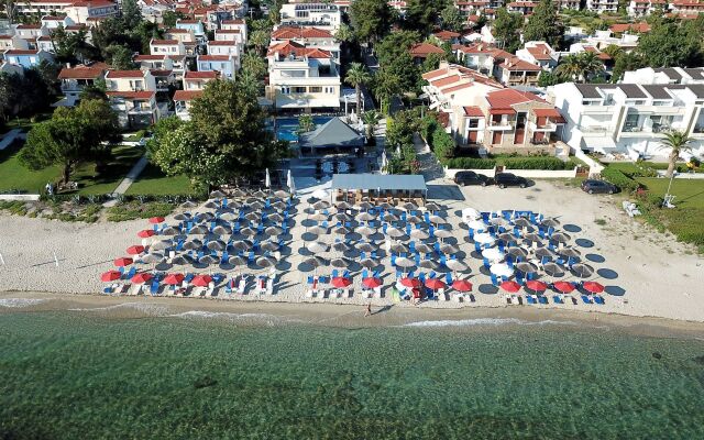 Naias Beach Hotel