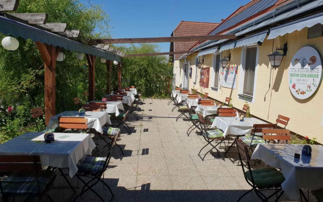 Taverna Kostalui Gasthof Pension