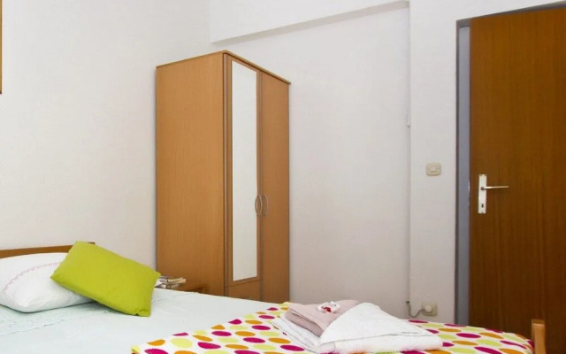 Apartment Topic near Beach