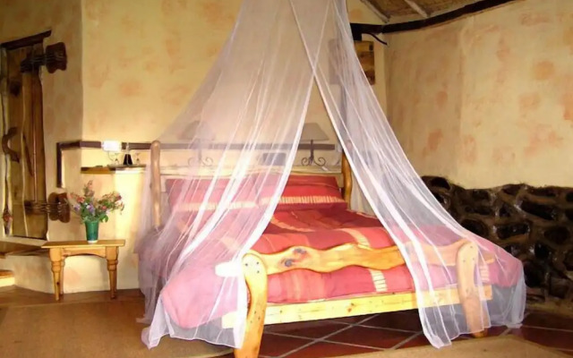 Antbear Drakensberg Lodge