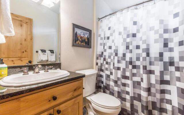 Elkhorn Townhome 1939