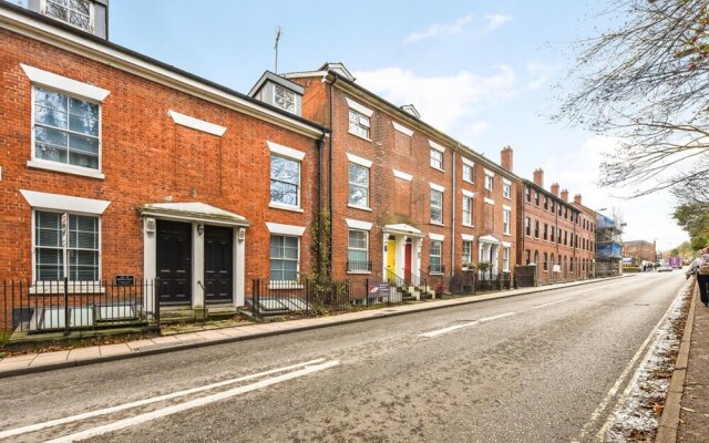Executive 1 Bed Apartment in Winchester, Hampshire