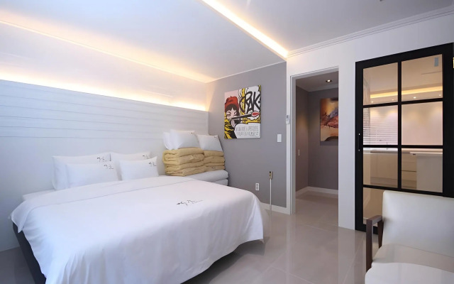 Gain Hotel