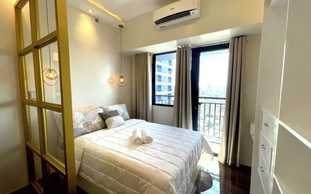 Luxurious White & Gold Haven in Makati