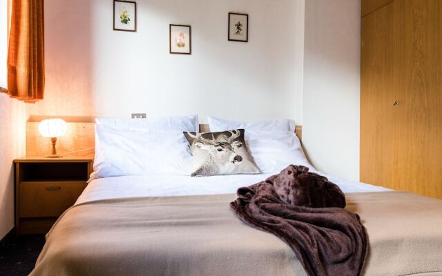 Apartment 4 Holiday - Apartment Matilde