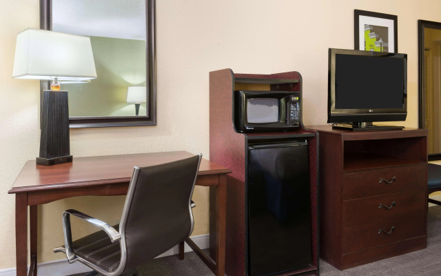 Hampton Inn Raleigh/Cary