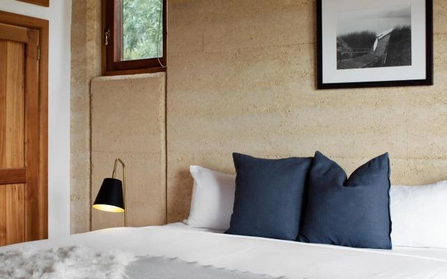 Piermont Retreat Swansea