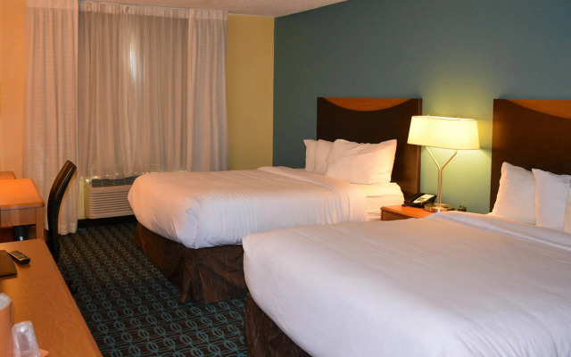 Comfort Inn & Suites Texas City I-45