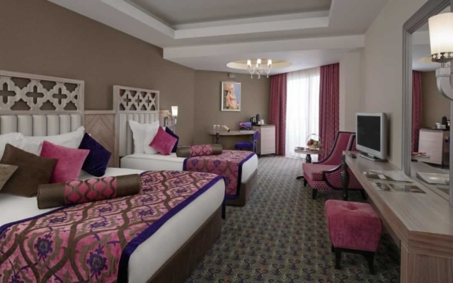 Royal Alhambra Palace – All Inclusive