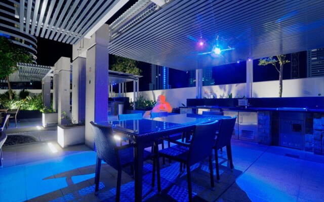 Oracle Resort - Holidays Gold Coast