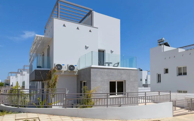 Nissini Villa 5 in Ayia Napa