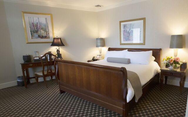 Oceancliff Resort I & II