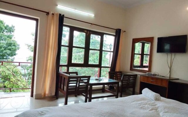 Hotel Usha Palace