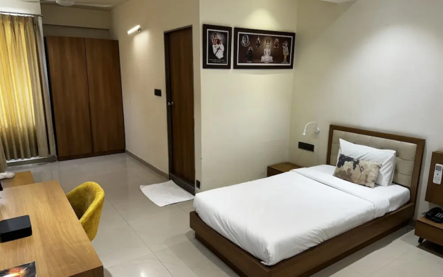 Siara Styles Amba Suites