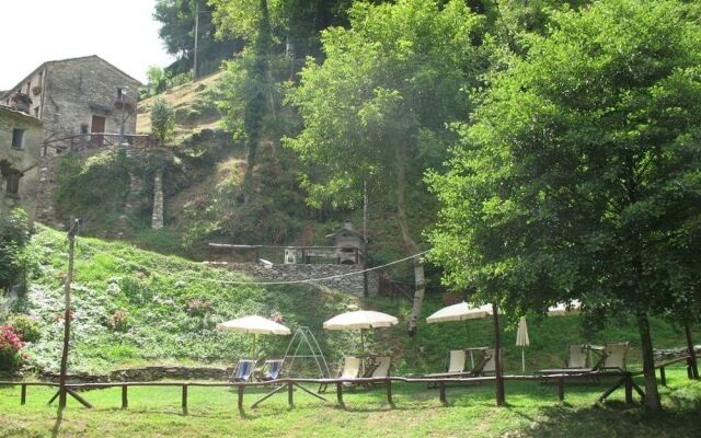 Antico Borgo di Isola Santa