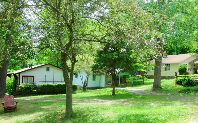 The Pines Cottages