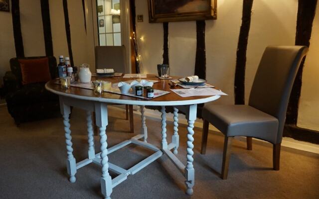 Clay Hall House Bed & Breakfast