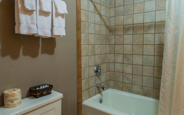 Moab Rustic Inn