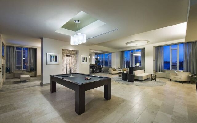 Luxurious Studio in the Seaport District