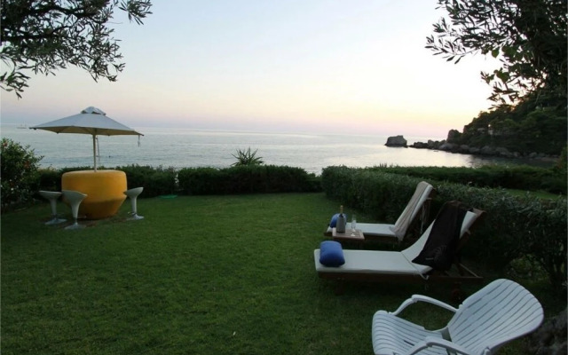Corfu Island Apartment 13