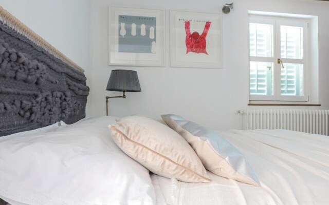 Stunning Home in Liznjan With Sauna, Wifi and 4 Bedrooms