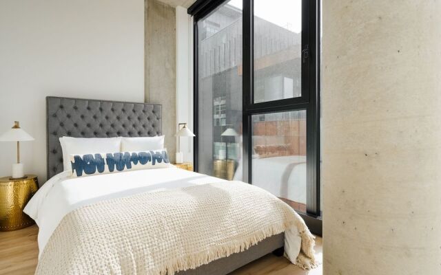 Sonder by Marriott Bonvoy Maisonneuve Apartments Downtown