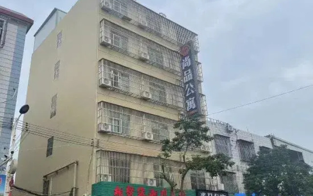 Luxury Apartments