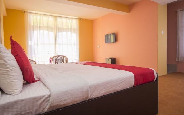 Oyo 24247 Hotel Everest Mansion