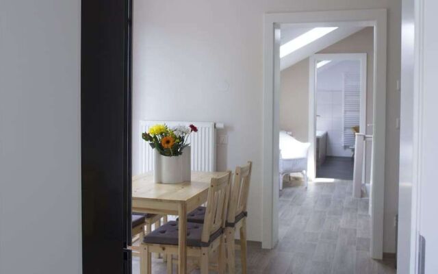 Ringelnatz & Lichtwer - Ferienwohnung Wurzen