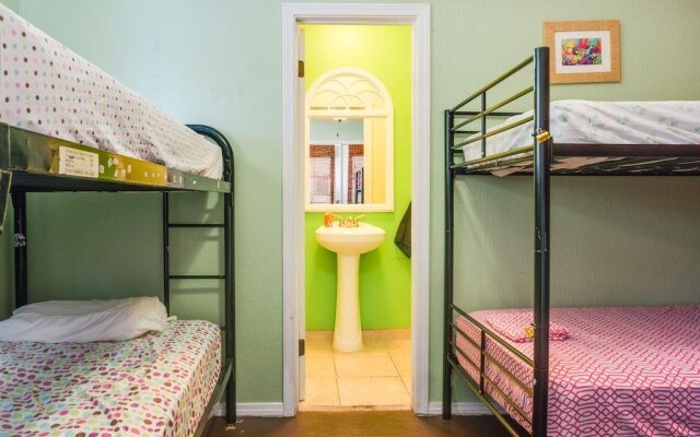 Lahaina's Last Resort Hostel