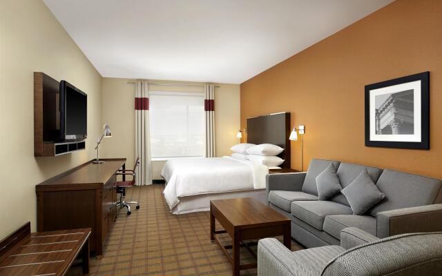 Four Points by Sheraton Edmonton International Airport