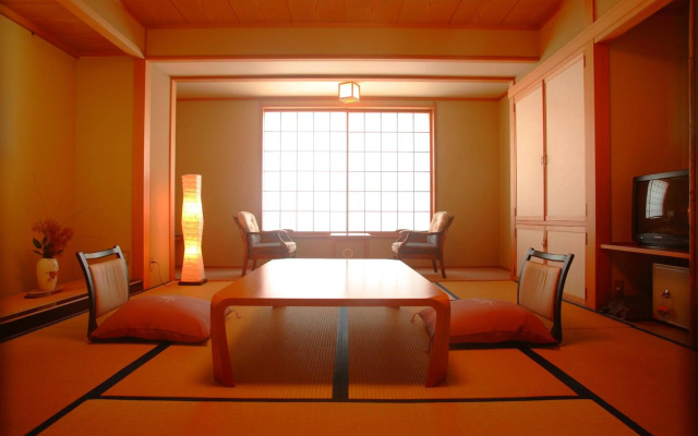 Shunran no Yado Sakaeya – Guest Rooms – Yamanouchi