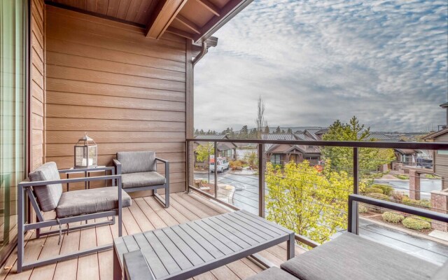 Deschutes Landing at the Old Mill Riverfront