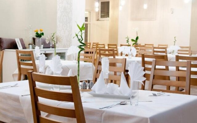 Cieplice Hotel
