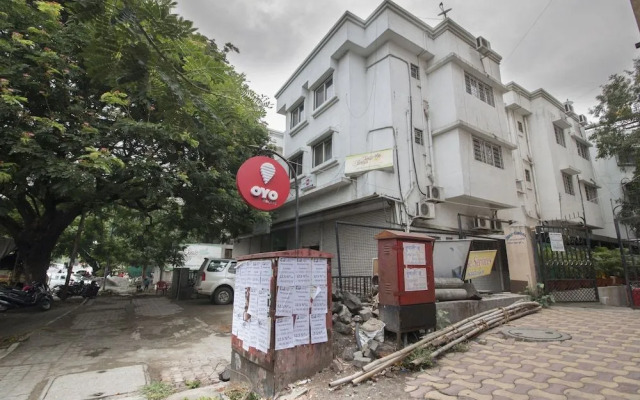 CozyNest Service Apartments - Baner Pune