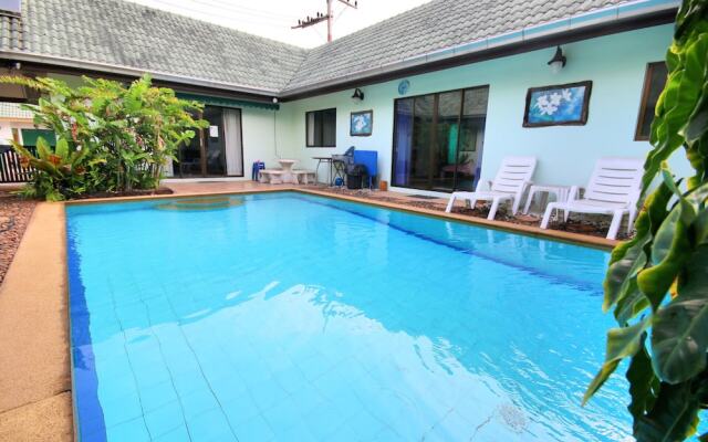 Bali Tropicana Pool Villa