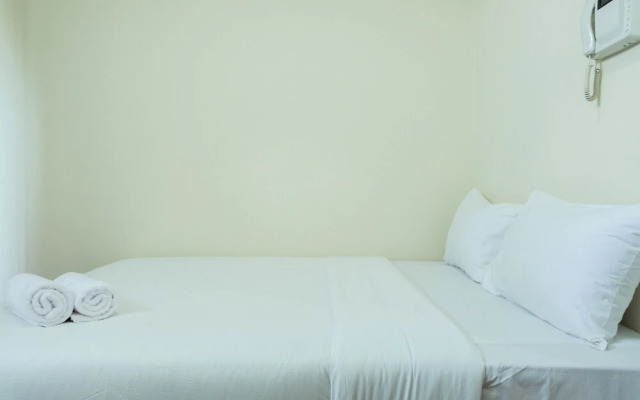 Relax Studio Apartment at Puri Orchard