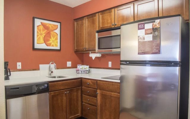 Residence Inn Holland