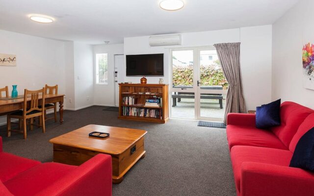 Awesome Central Christchurch Townhouse