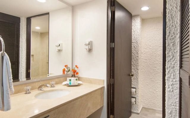 El Cid Castilla Beach Hotel