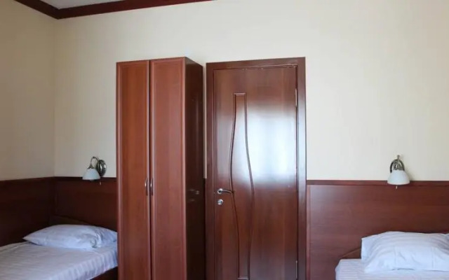 Guest House Semeynyy