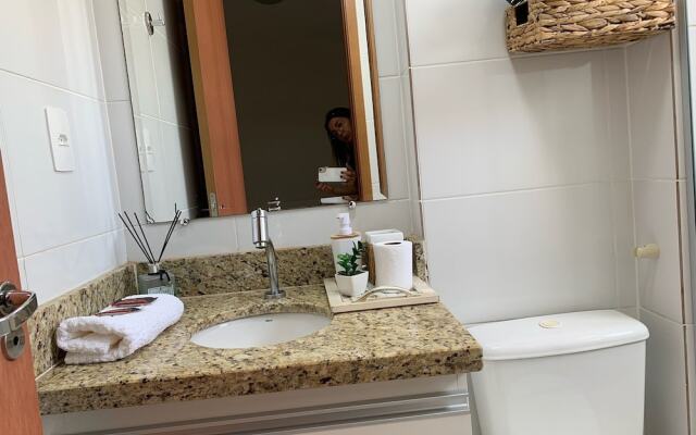 Apto 2 Q ao lado do Hospital Premium