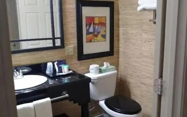 Southern Comfort Suites