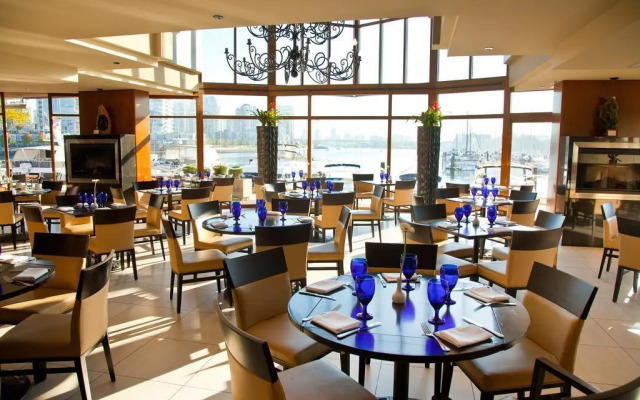 Granville Island Hotel