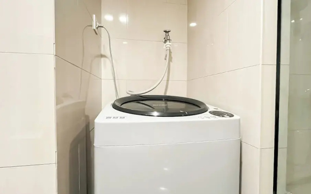 Modern Big 1Br Apartment Branz Simatupang