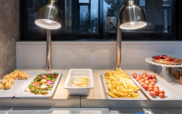 BORRMAN Hotel (Lijiang Sanyi International Airport Branch) – Meal – Lijiang