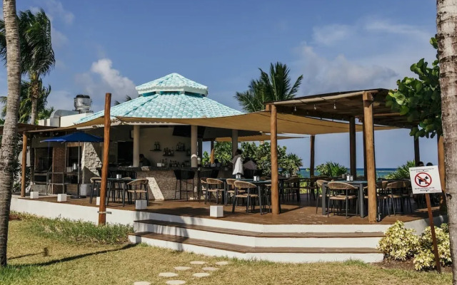 New Casa Paradise Ocean View 2 Bedroom Apts