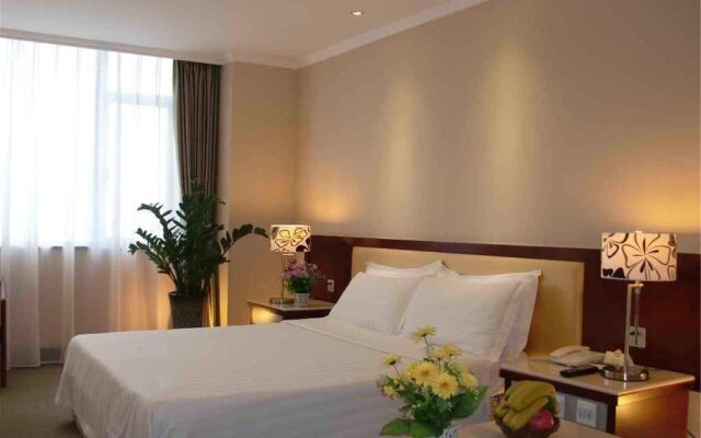 L Hotel Lianhua