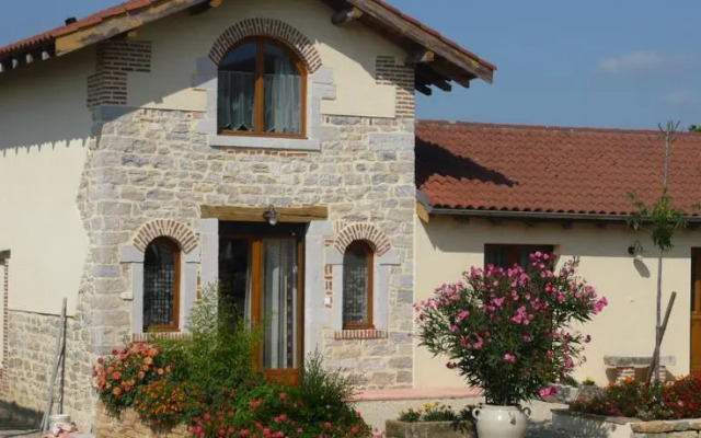 Chambres dHôtes Grange Carrée